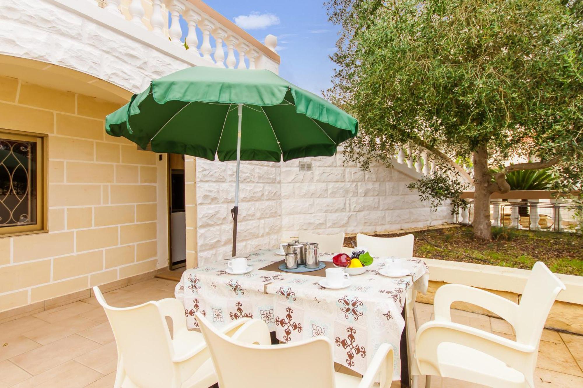 Villa & Pool Apartments In Mellieha Bay ภายนอก รูปภาพ