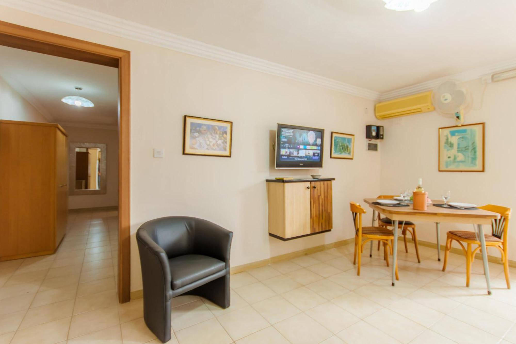 Villa & Pool Apartments In Mellieha Bay ภายนอก รูปภาพ