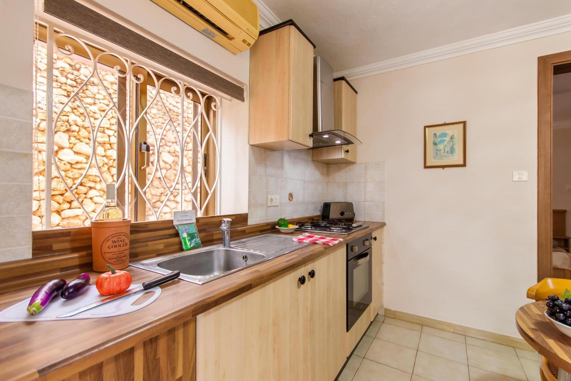 Villa & Pool Apartments In Mellieha Bay ภายนอก รูปภาพ