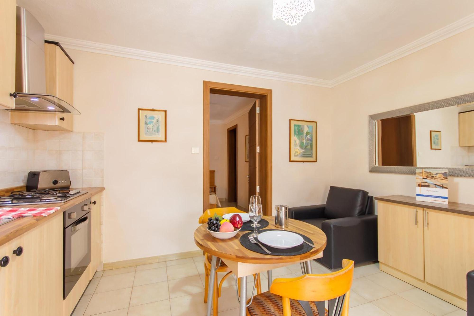 Villa & Pool Apartments In Mellieha Bay ภายนอก รูปภาพ