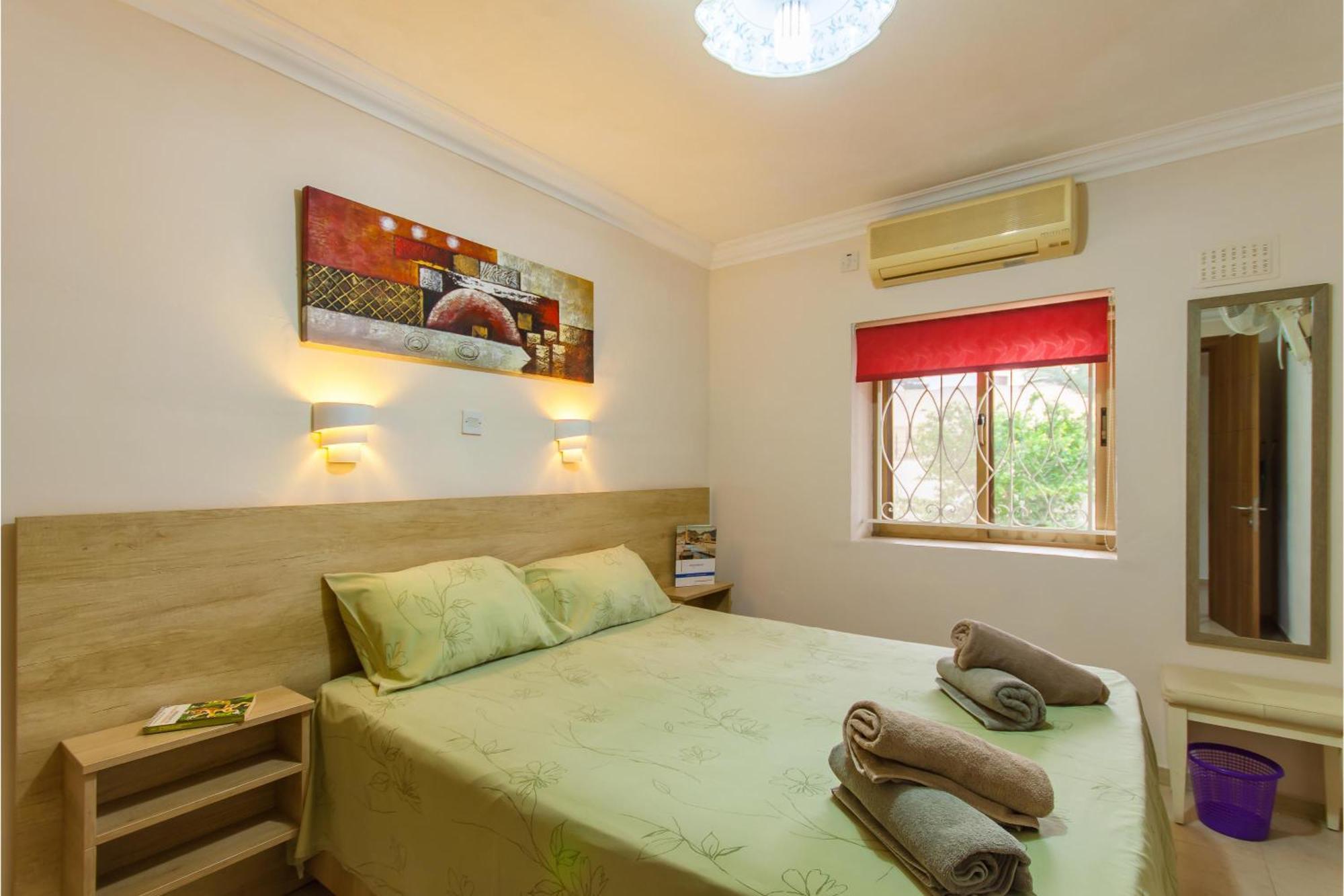 Villa & Pool Apartments In Mellieha Bay ภายนอก รูปภาพ