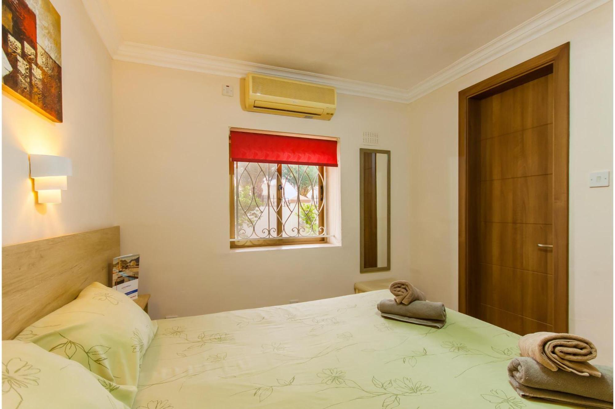 Villa & Pool Apartments In Mellieha Bay ภายนอก รูปภาพ