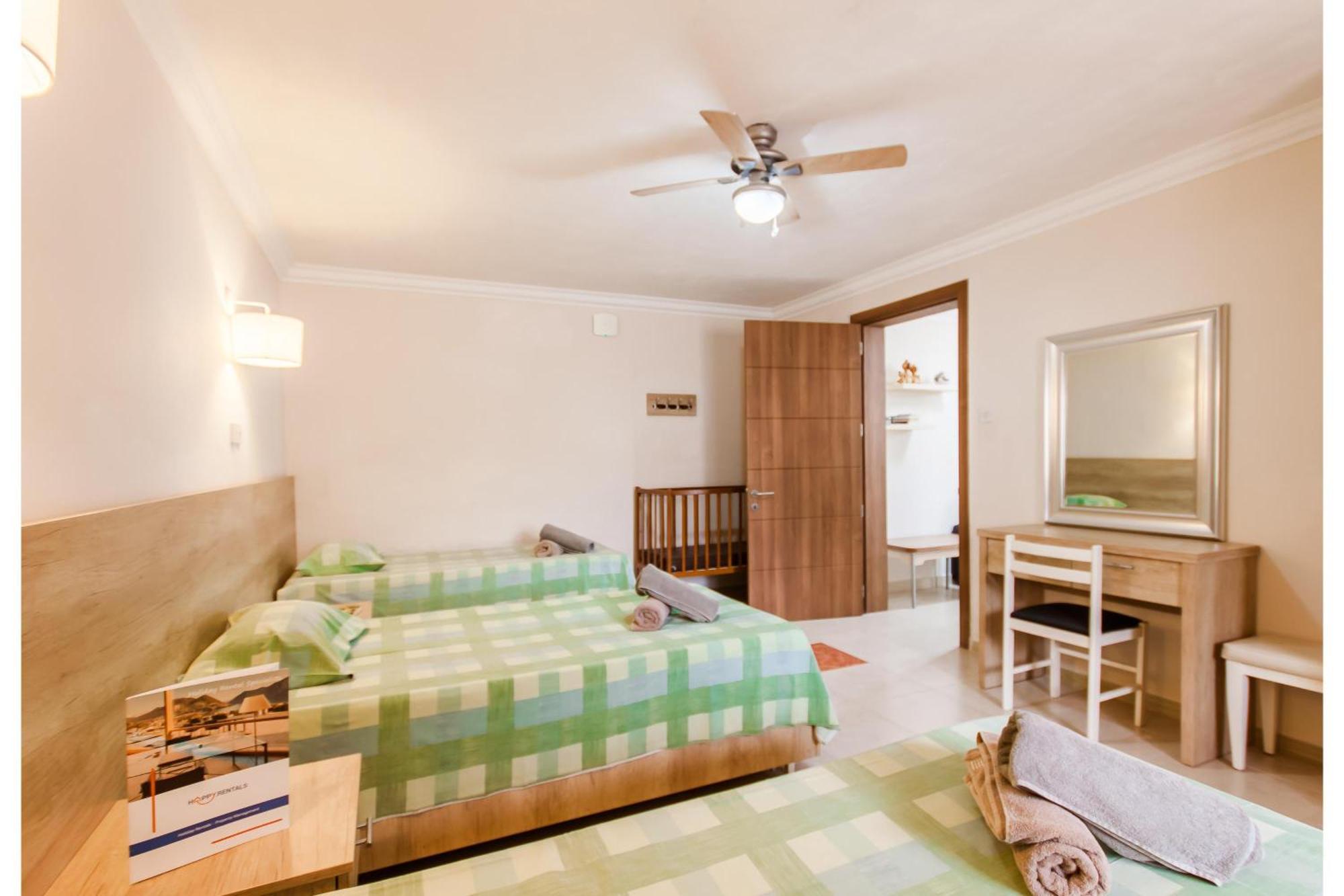 Villa & Pool Apartments In Mellieha Bay ภายนอก รูปภาพ