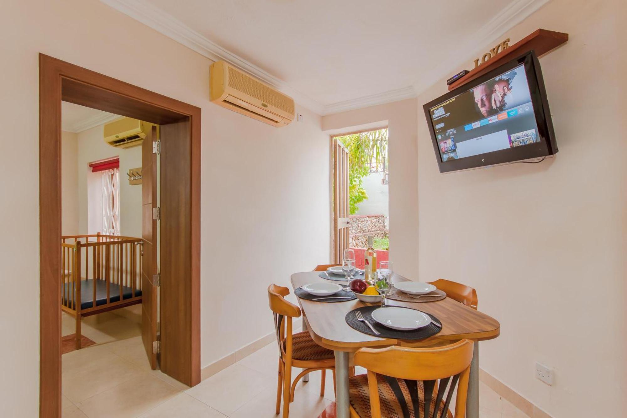 Villa & Pool Apartments In Mellieha Bay ภายนอก รูปภาพ