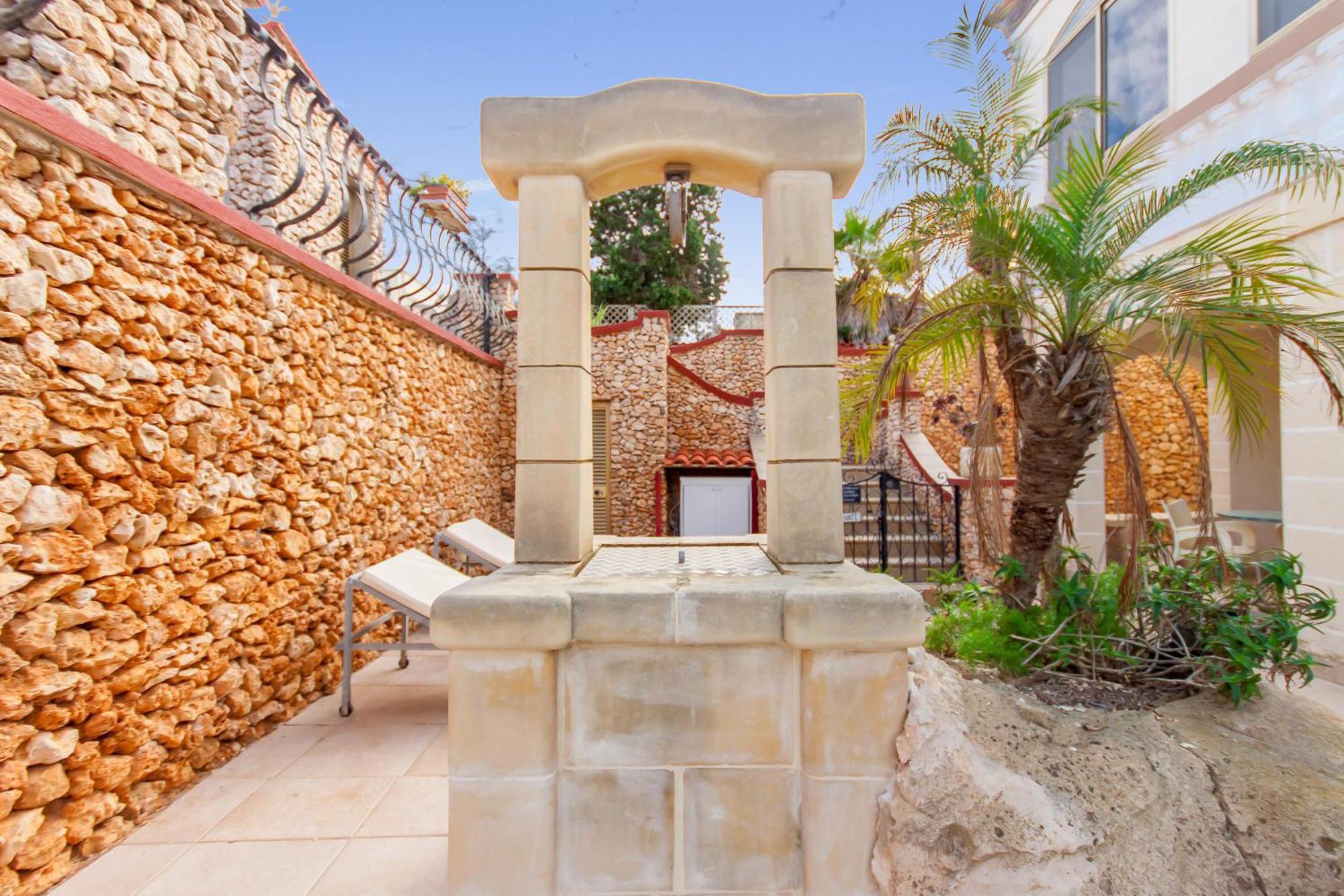 Villa & Pool Apartments In Mellieha Bay ภายนอก รูปภาพ